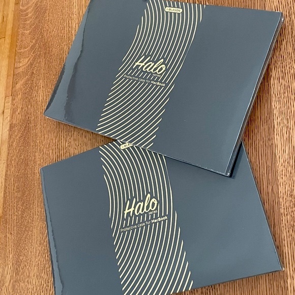 i-Blason 16” MacBook Pro Protective Case - Picture 12 of 16